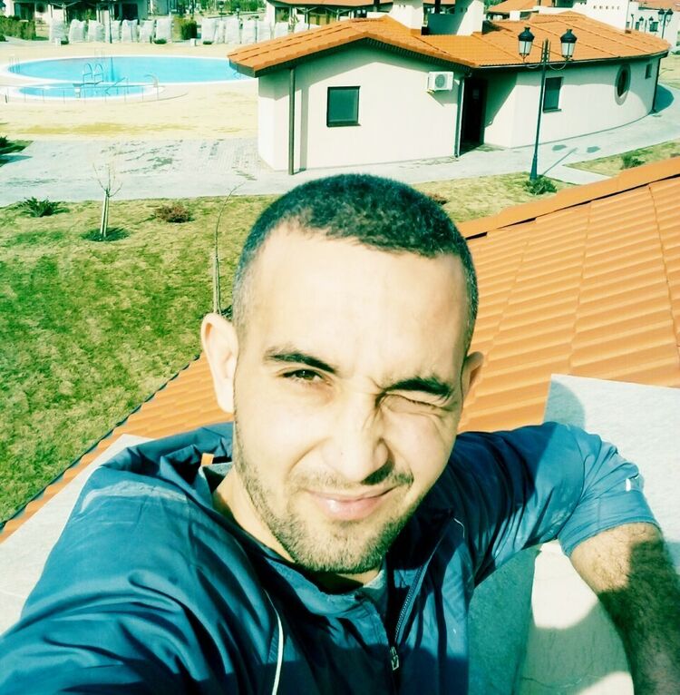  15374348  , 37 ,     