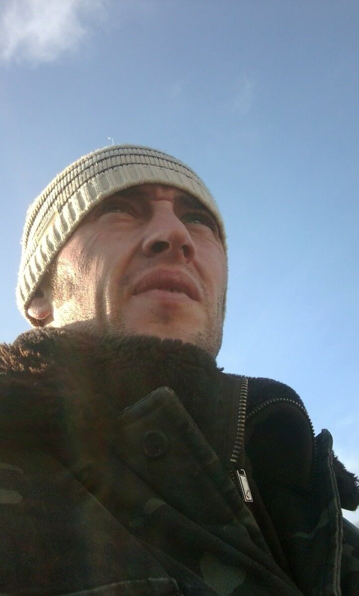  5874338  , 42 ,    