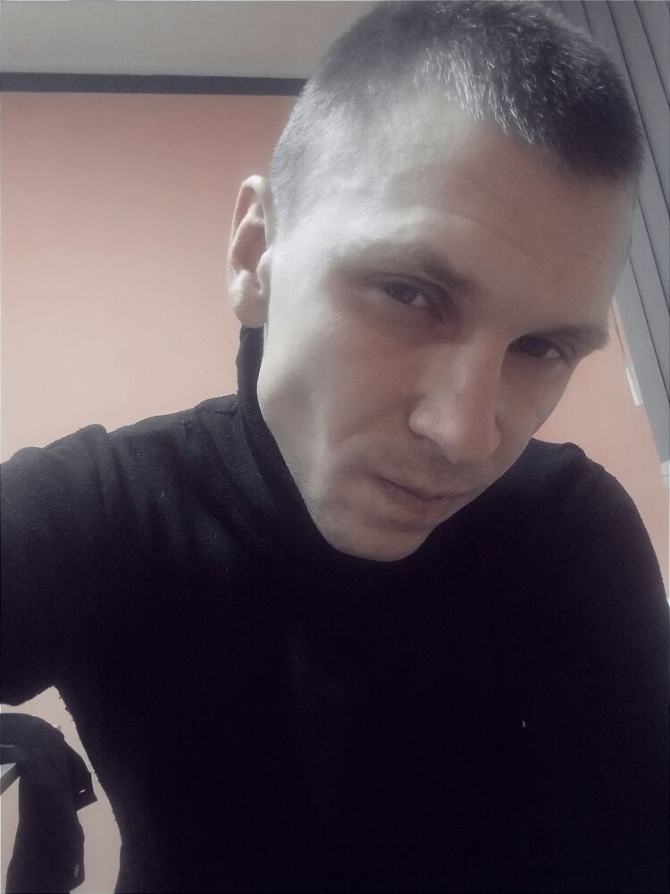  48589728  Jony, 24 ,    
