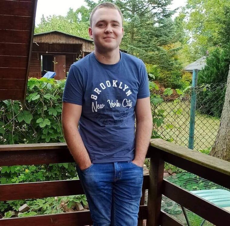  29488418  Oleg, 30 ,    Bielany Wroclawskie
