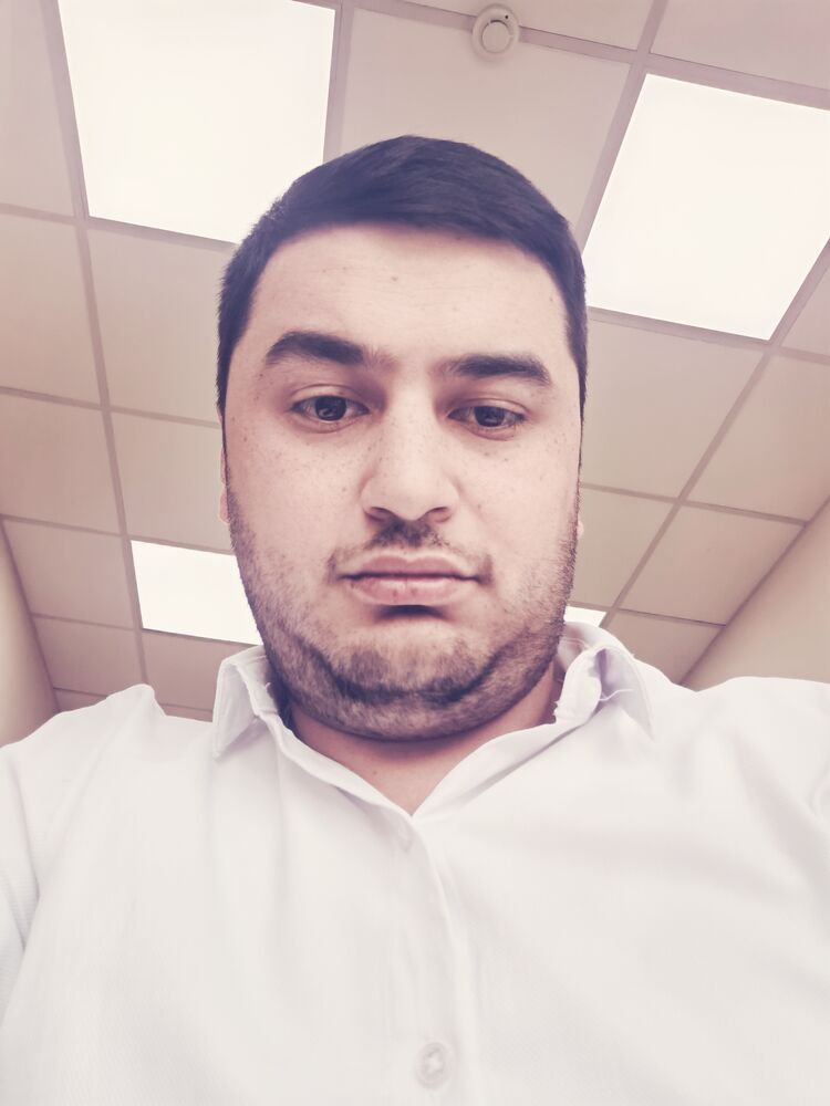 ,   Ali, 33 ,   ,   