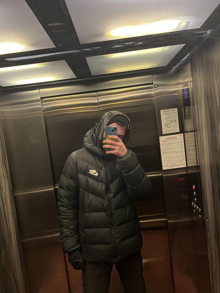  51220938  , 21 ,    