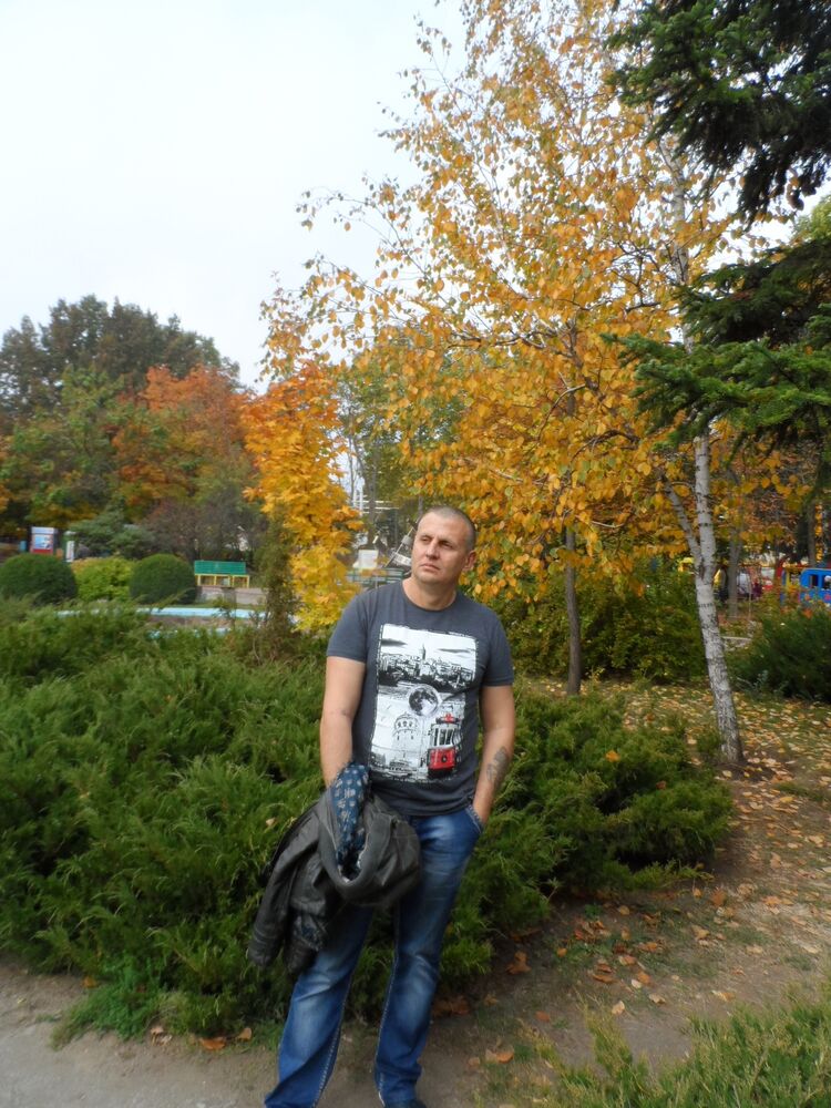  39795298  Ruslan, 54 ,    