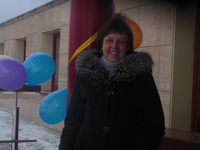  6884988  Liliya, 58 ,    