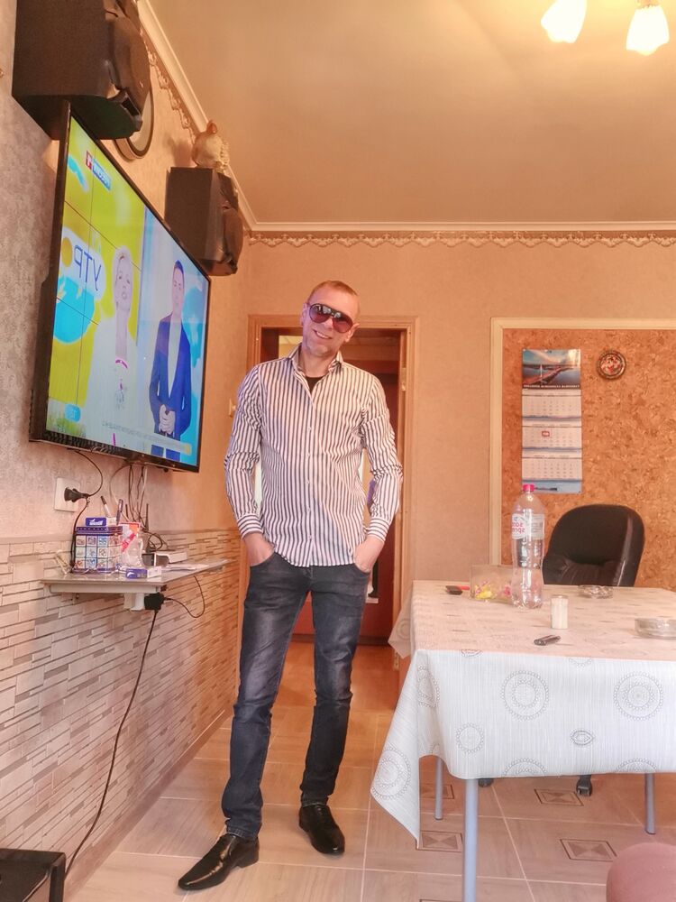  -,   Gulik, 51 ,   ,   