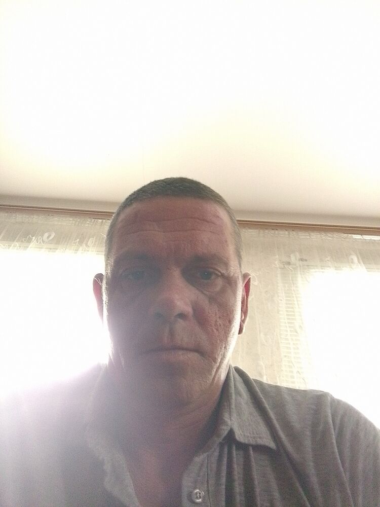  51552228  , 44 ,    