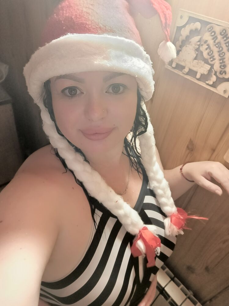  48546358  Ksenia, 45 ,    --