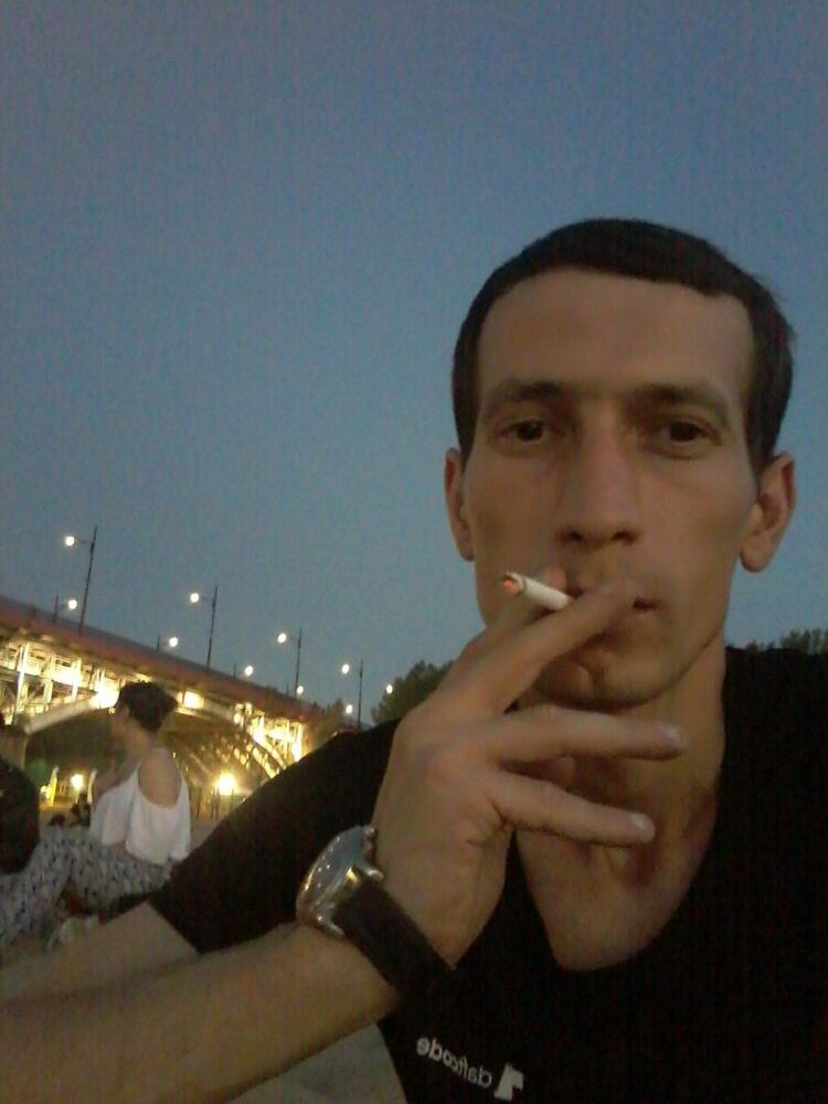  15135238  Zurabi, 37 ,    