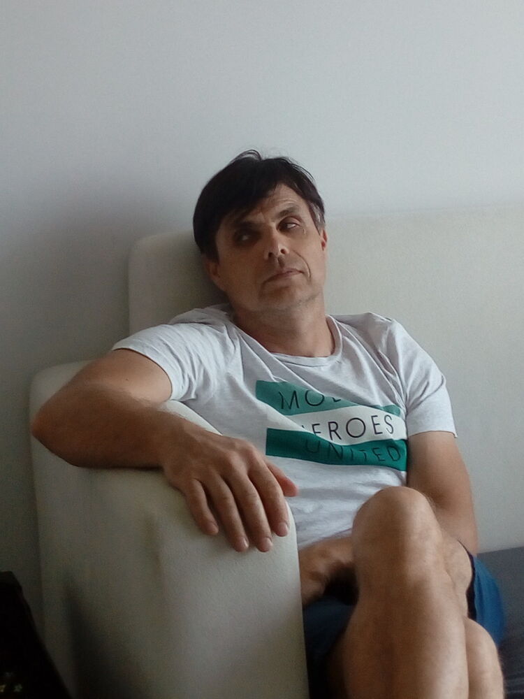 19533358  Gena, 52 ,    Budva