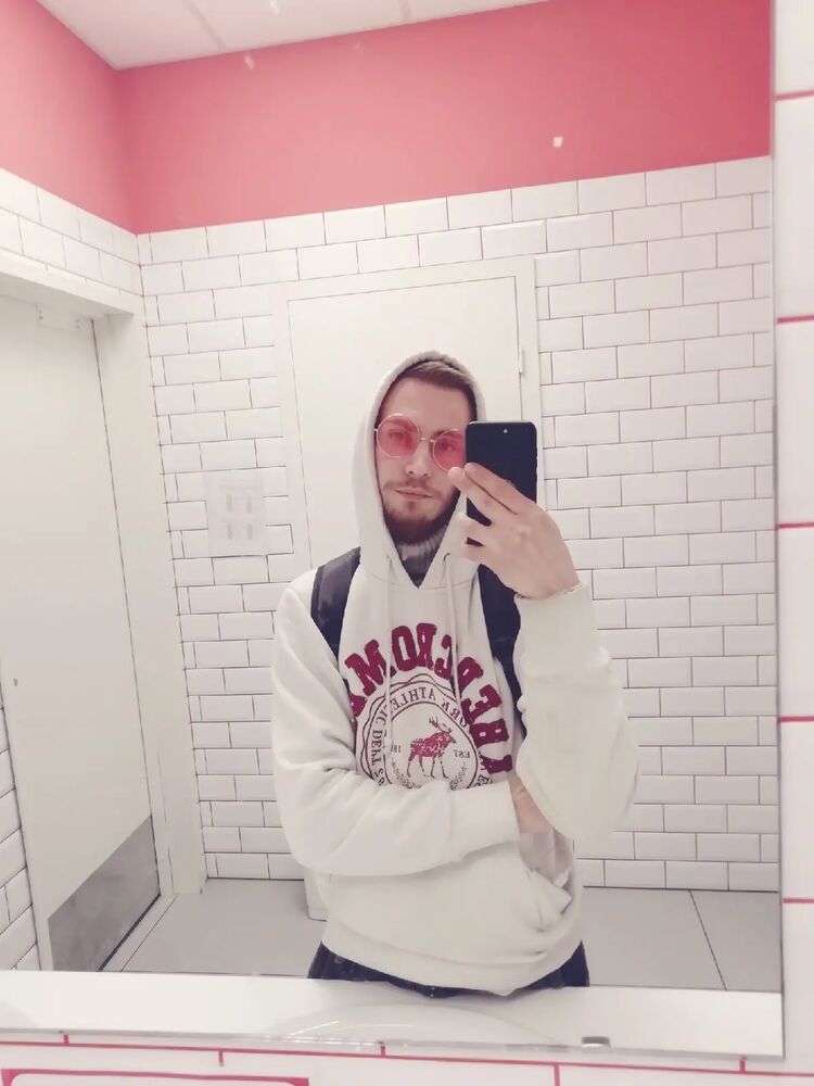  29882308  , 28 ,    --