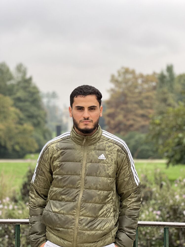  ,   Mosab, 32 ,   ,   