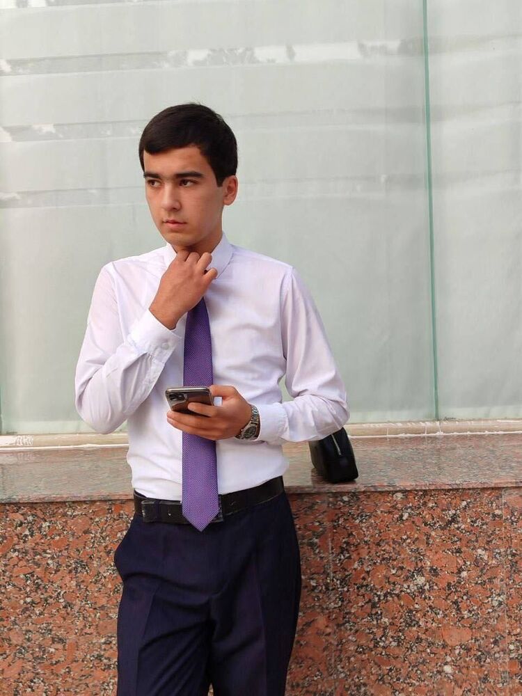  45274218  Diyor, 24 ,    