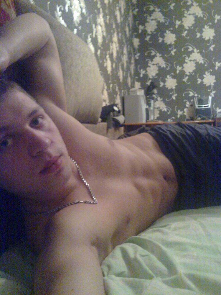  17300498  Taras, 39 ,    