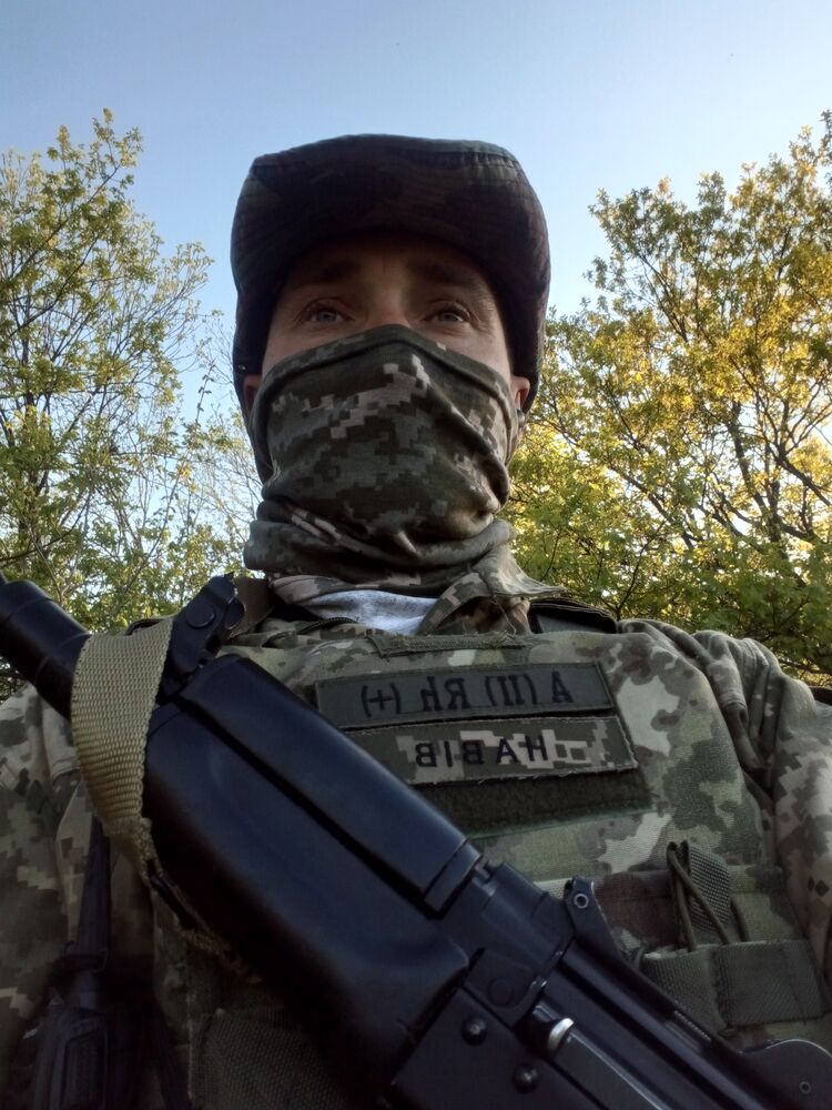 ���������� ����, ���� ������� ��� April, 40 ���, ������������ ��� ������, ����� � ���������