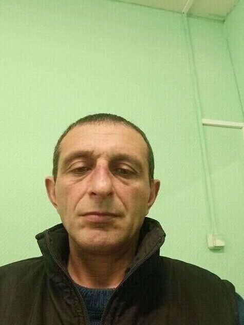  42084068  Hamo, 44 ,    