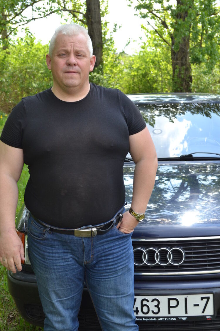  ,   Petr, 57 ,  