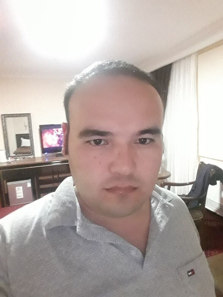  18457098  Murik, 37 ,    