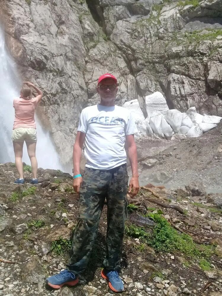  48284618  , 53 ,    