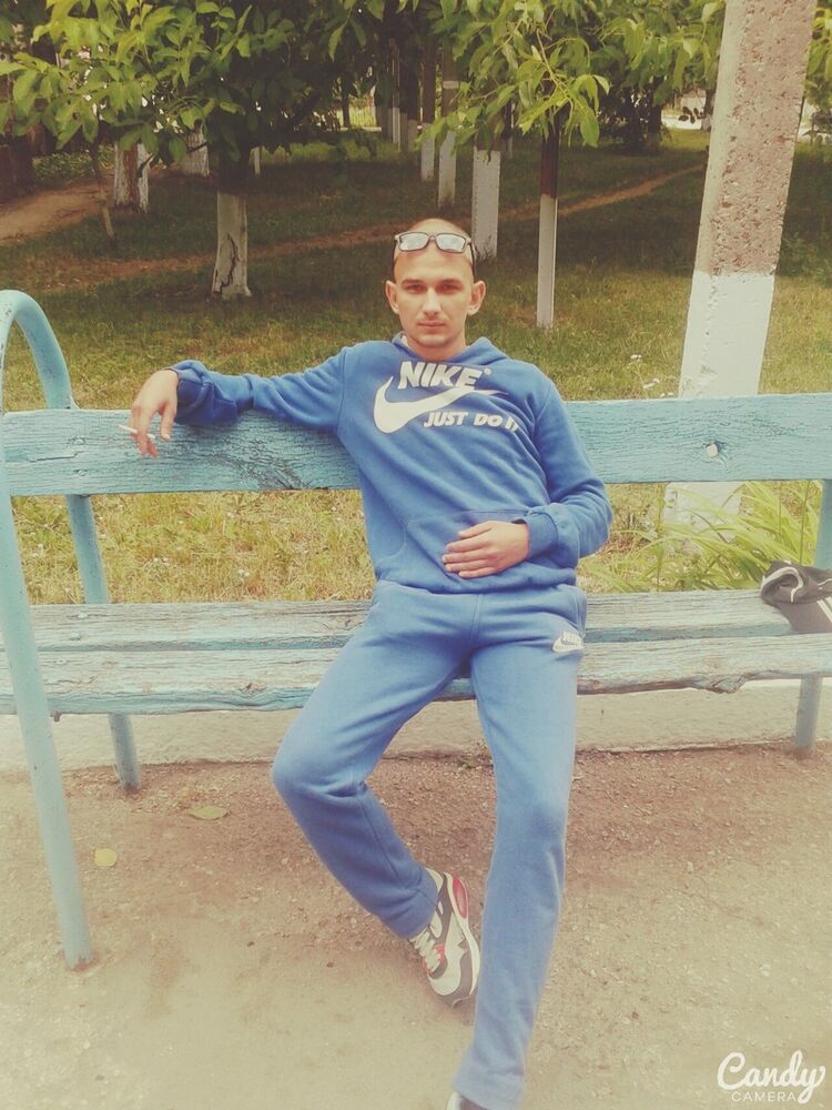  6121068  Sanea, 34 ,    