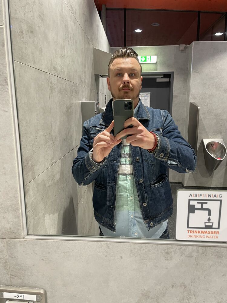  41241858  Pawel, 37 ,    Warszawa