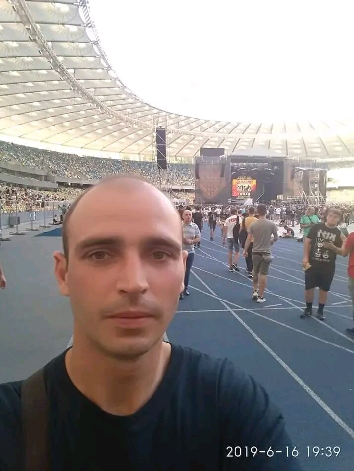  ,   Oleksandr, 39 ,   c 