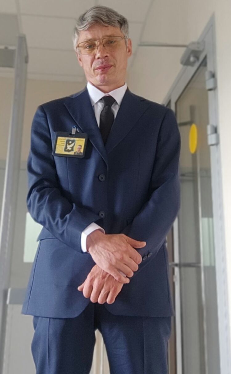  49301678  , 44 ,    -