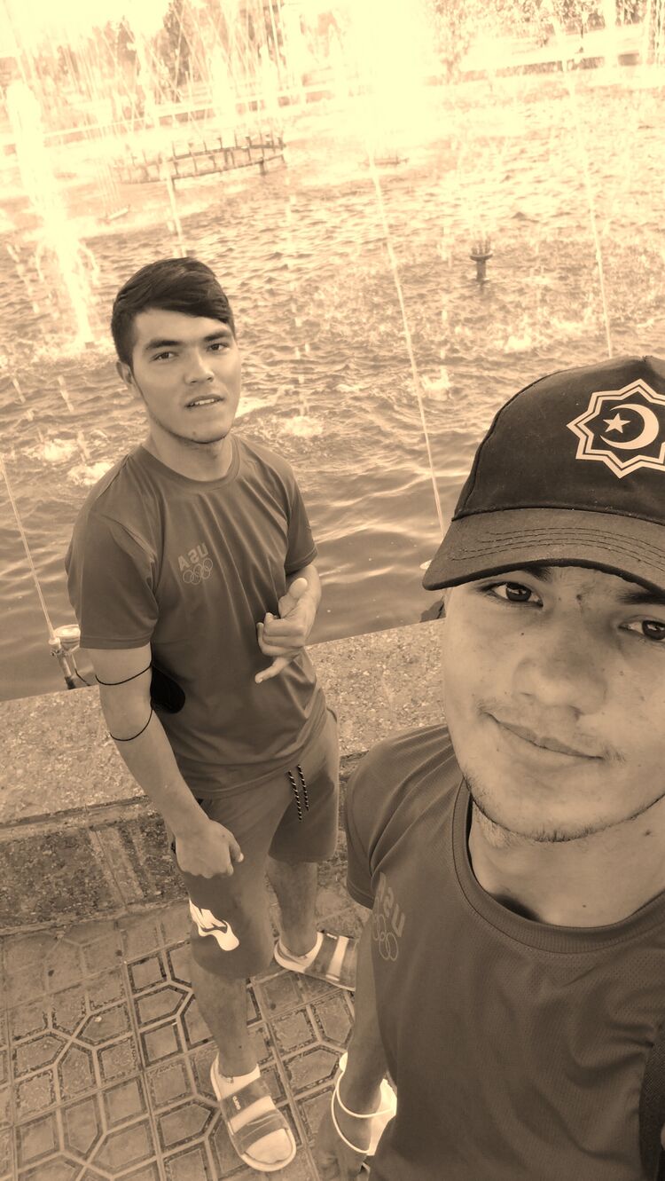  23860318  Student, 24 ,    