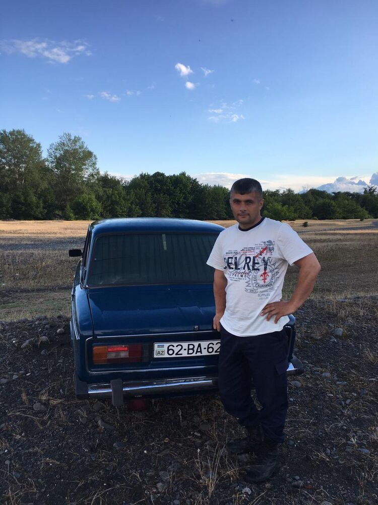  44124408  , 42 ,    