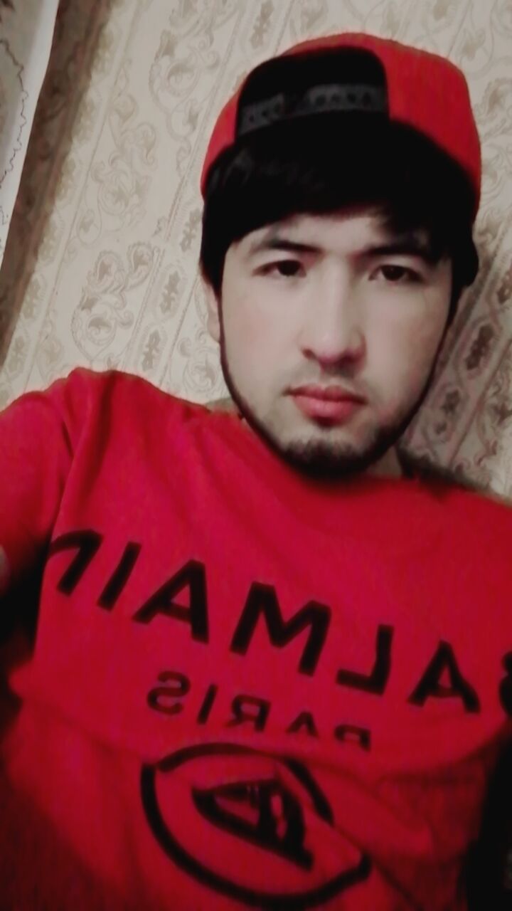  ,   Bexruz, 23 ,  