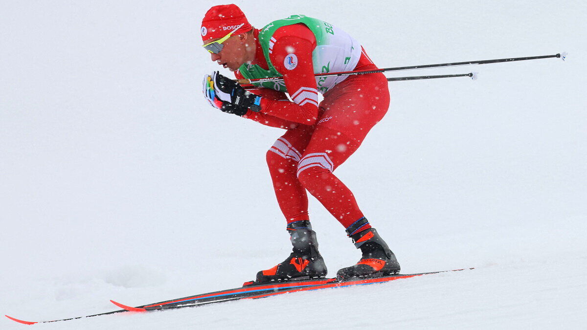  26072108  Alexandr, 30 ,    