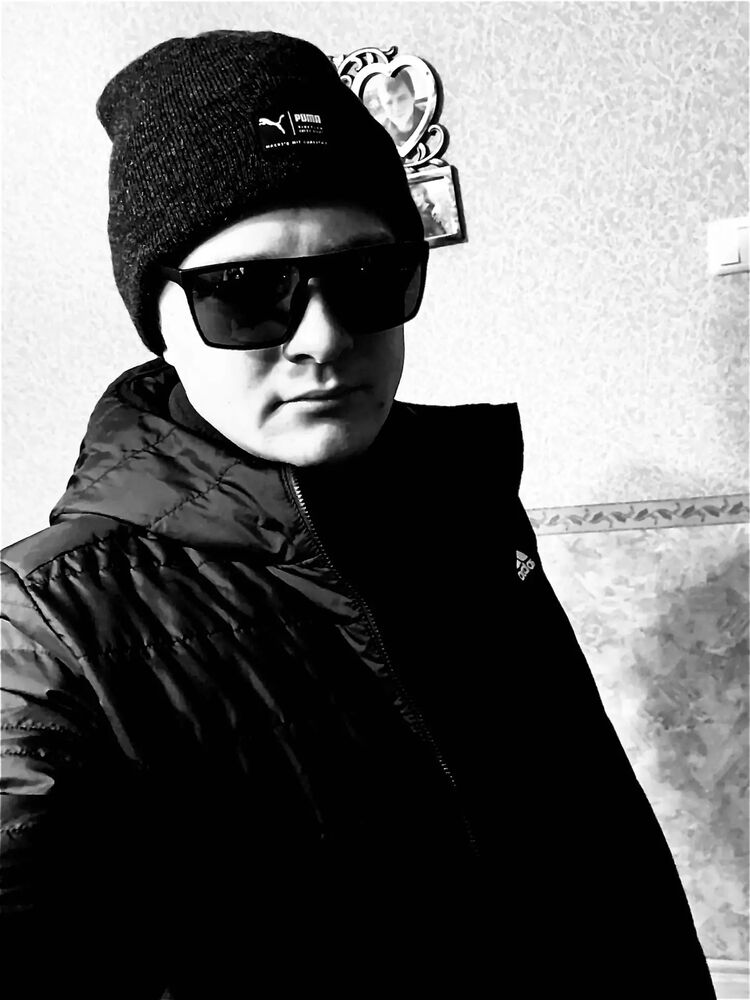  34710368  Sergey, 31 ,    