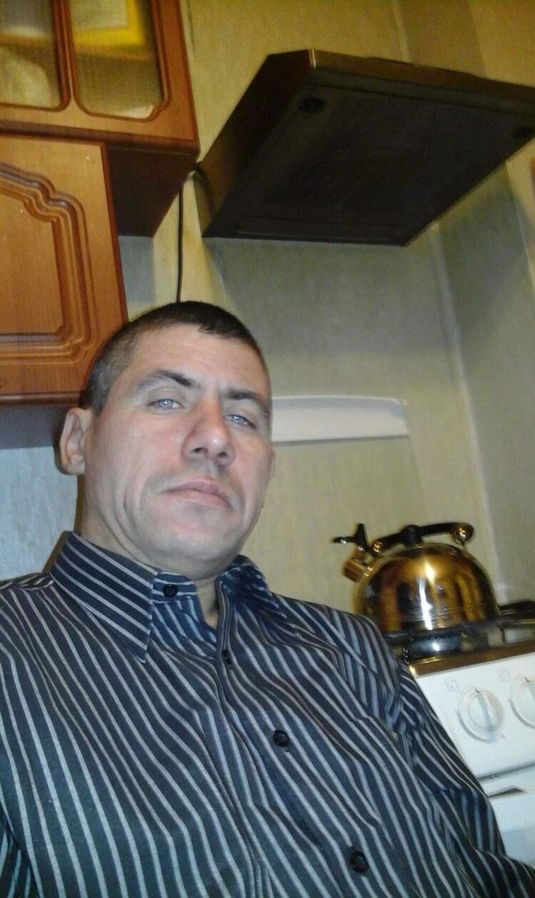  40915728  , 46 ,    