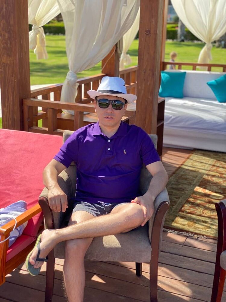  23460978  Diyor, 36 ,    