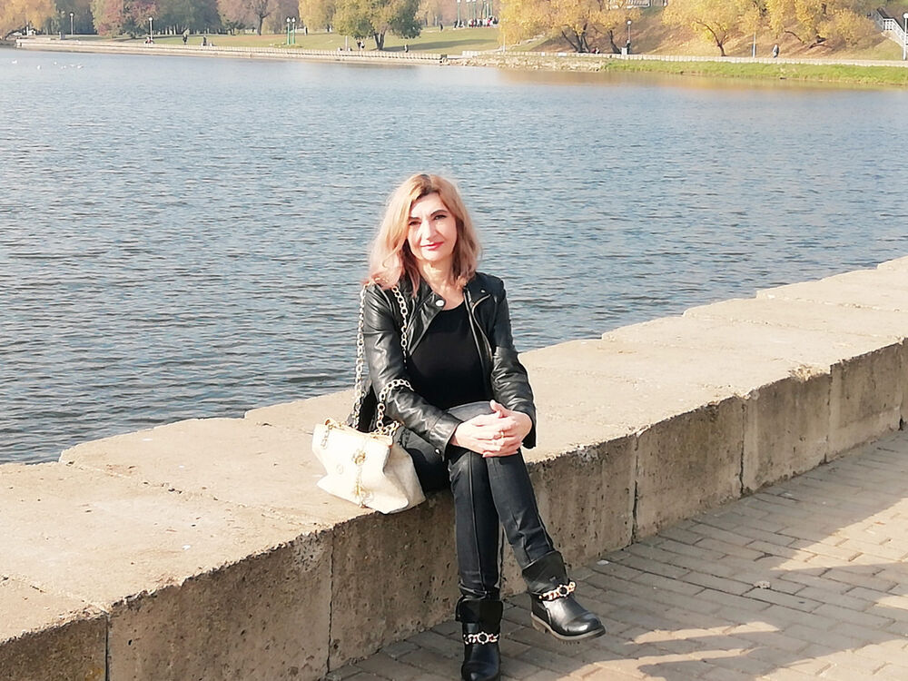  ,   Elena, 56 ,     , c 