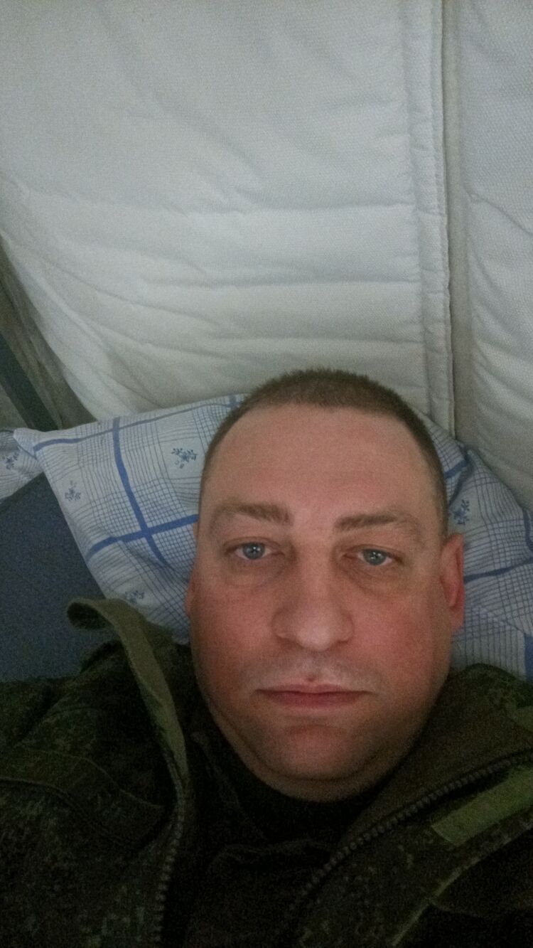  48295528  , 43 ,    