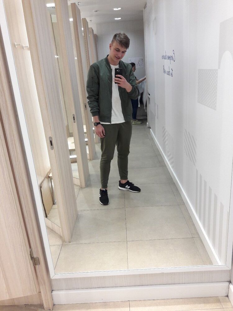  ,   Alexander, 27 ,   ,   , c 