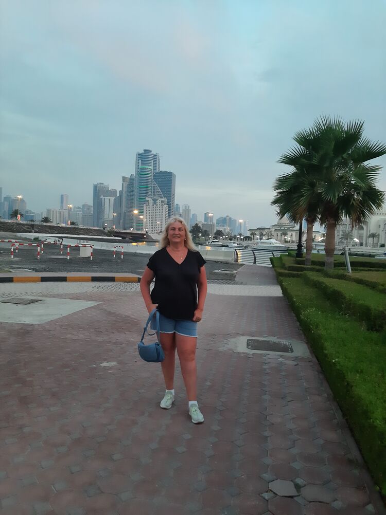  35116888  Inessa, 57 ,    