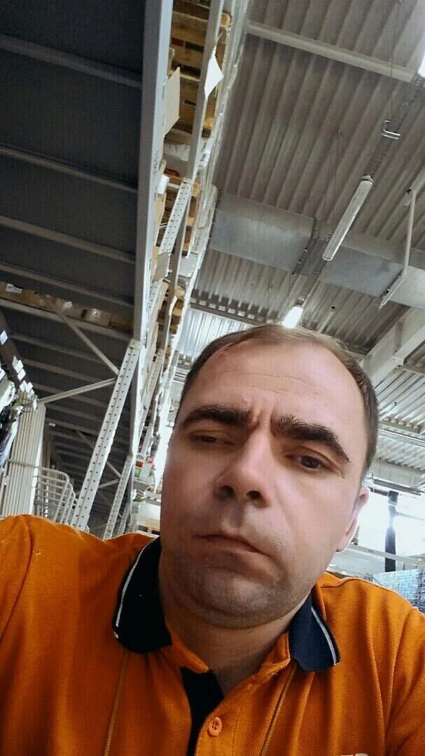  35082588  , 37 ,    