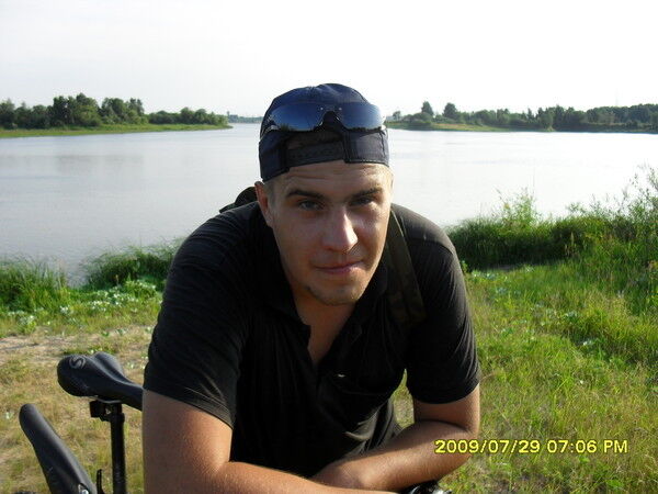 ,   Aleksei, 40 ,   