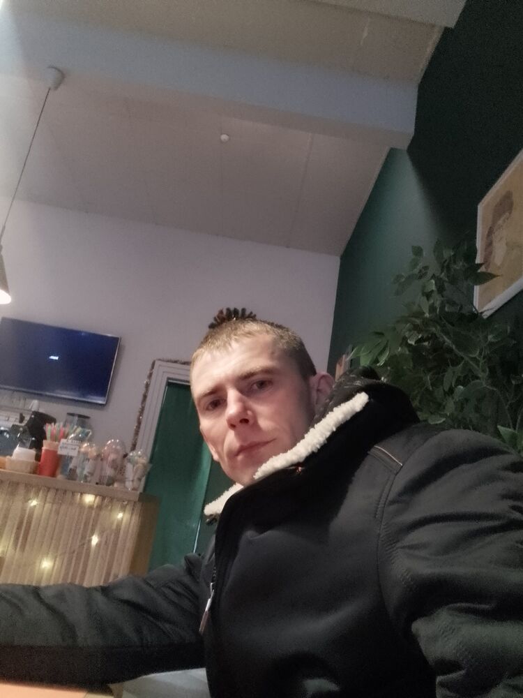  49285198  , 37 ,    
