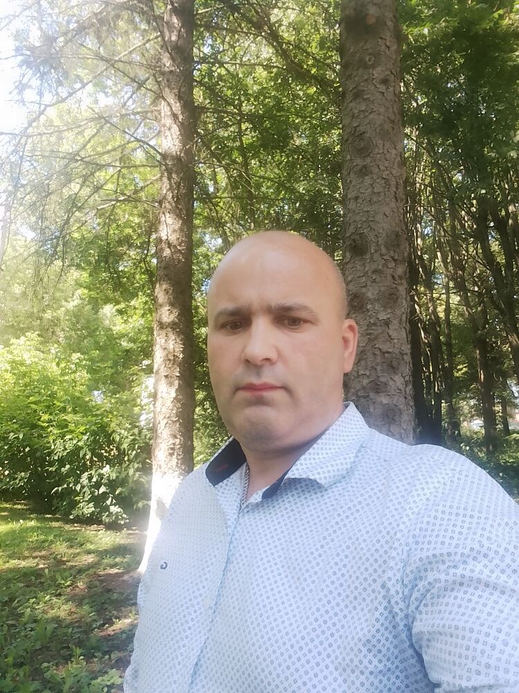  54628358  Nlkolai, 43 ,    