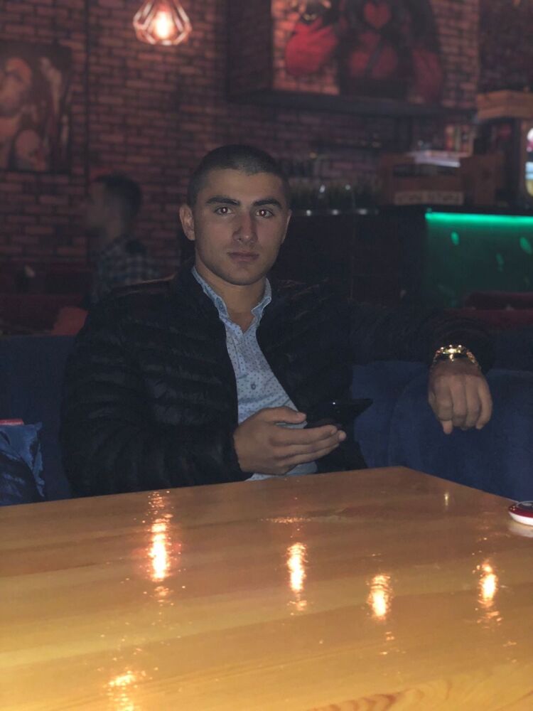  ,   Alexey, 24 ,  