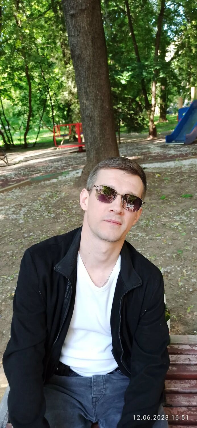  48754058  Andrey, 44 ,    