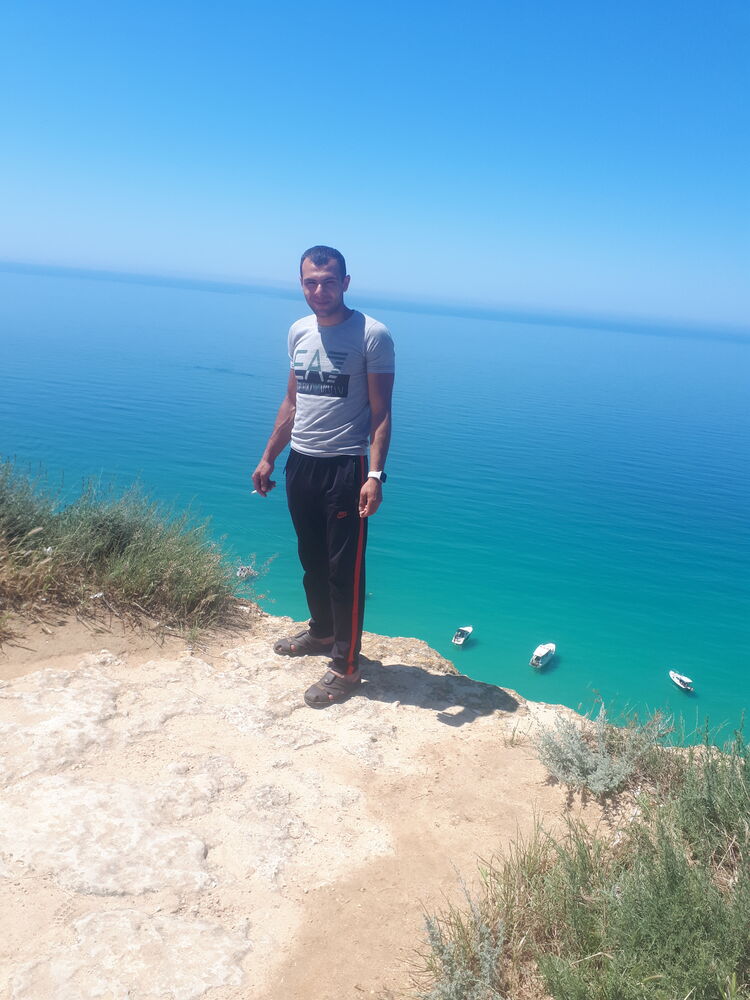  ,   Baris, 29 ,   ,   