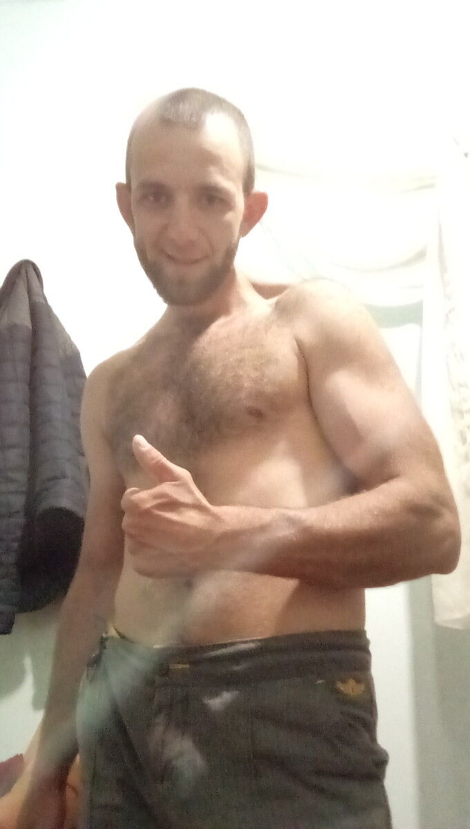  ,   Igor, 35 ,     , c 