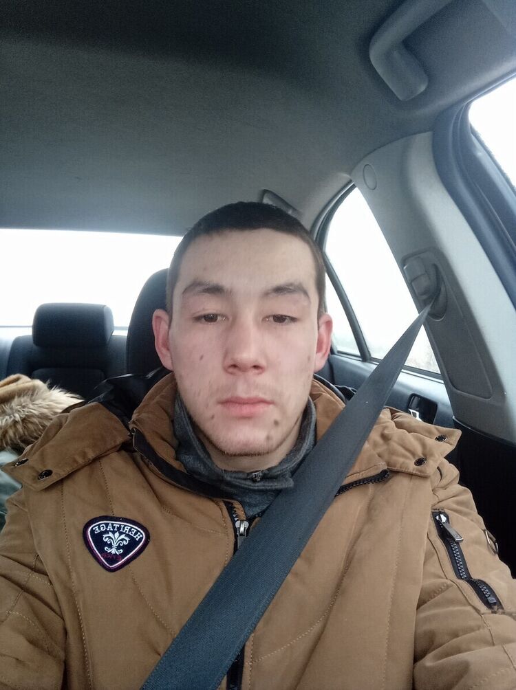  21949858  , 29 ,    