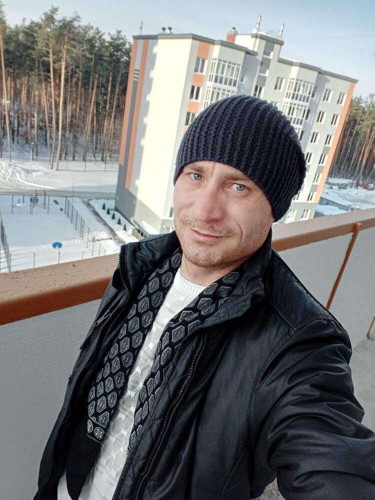  32072578  Alexey, 35 ,    