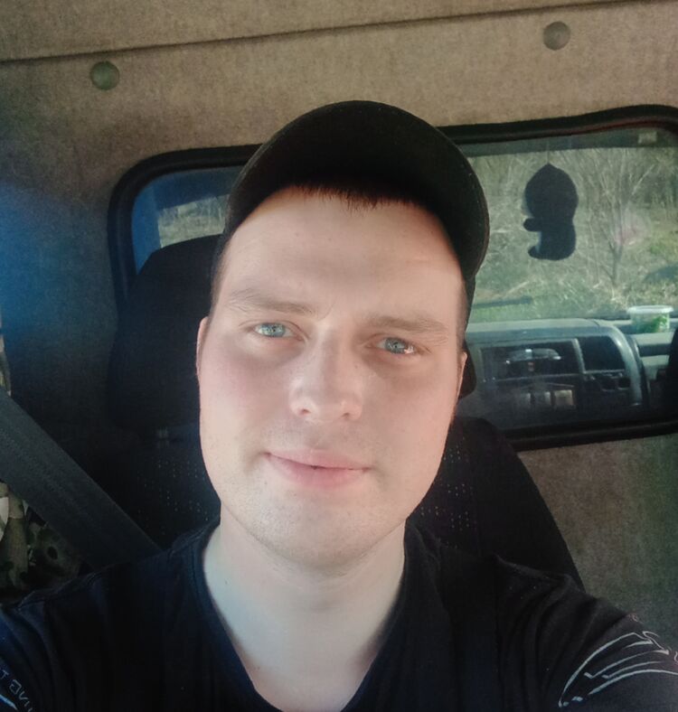  45148648  , 28 ,    