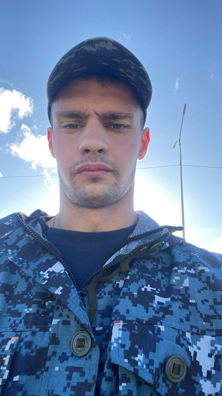  -,   , 28 ,   ,   , 