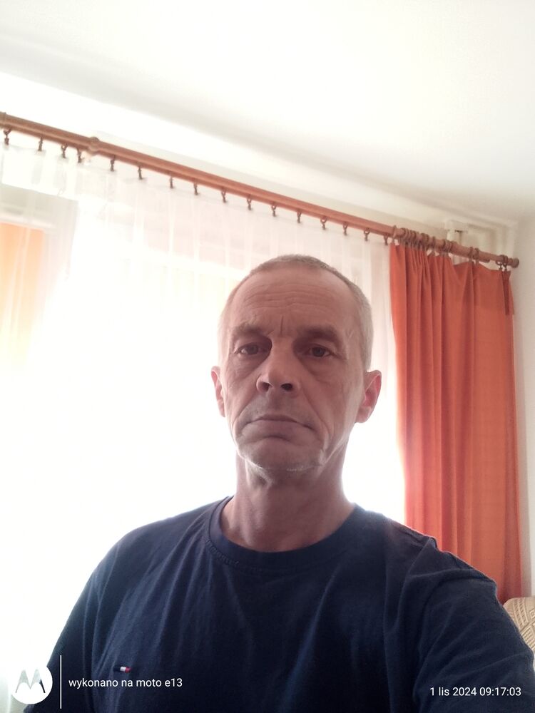  47943618  Witold, 48 ,    